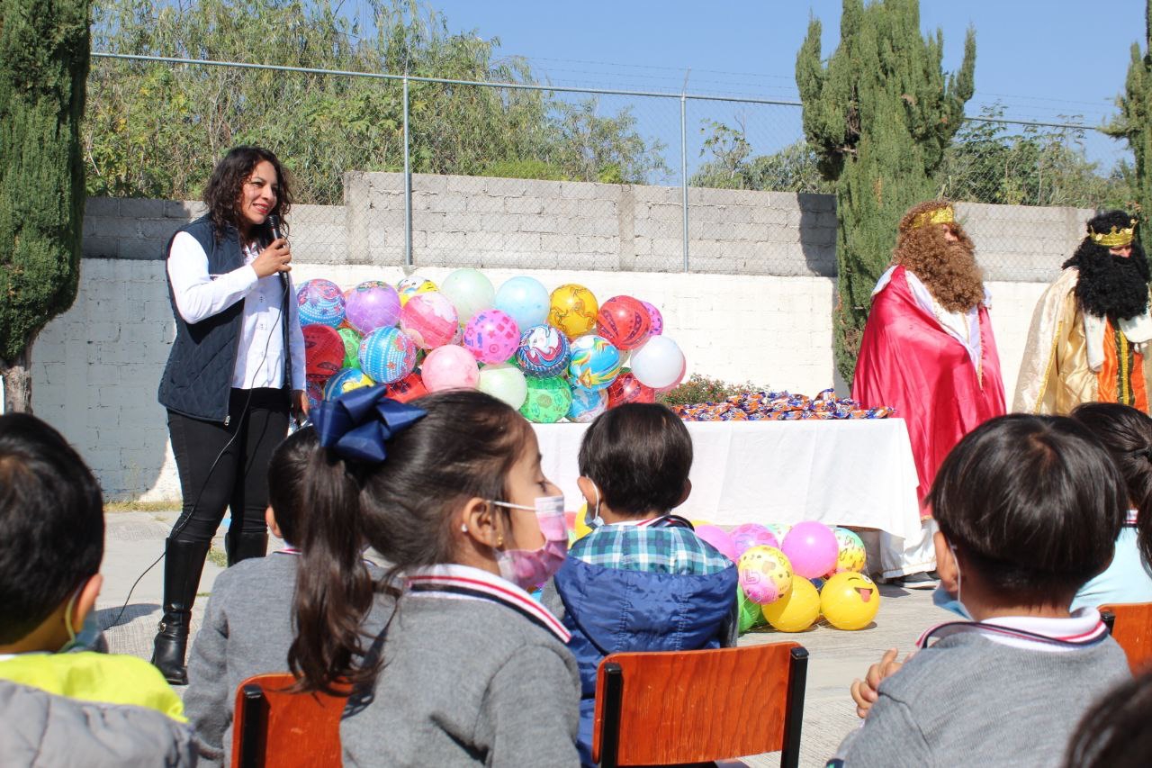 DIF de San Andrés Cholula implementa caravana de Reyes Magos en los Centros de Asistencia Infantil Comunitarios