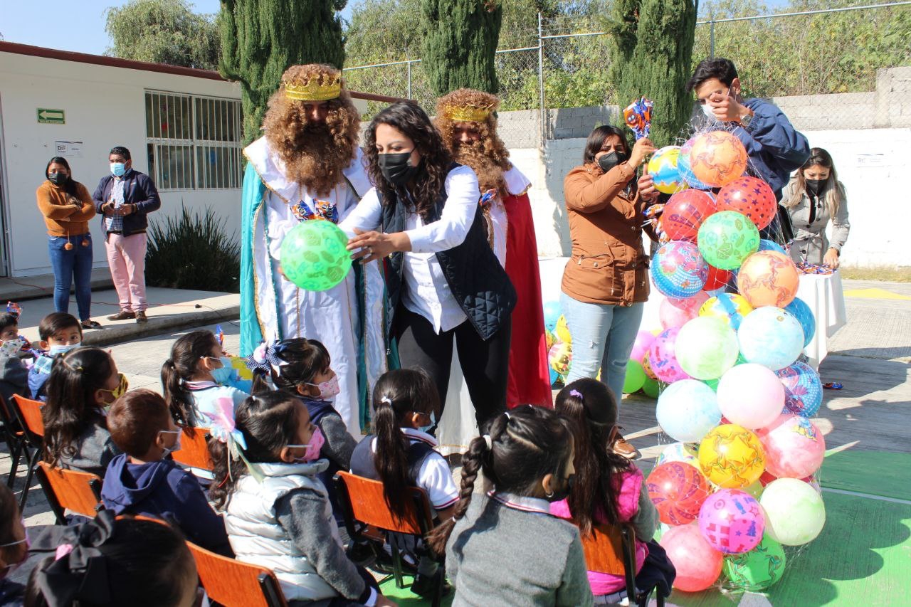 Comunicado oficial DIF de San Andrés Cholula implementa caravana de Reyes Magos en los Centros de Asistencia Infantil Comunitarios