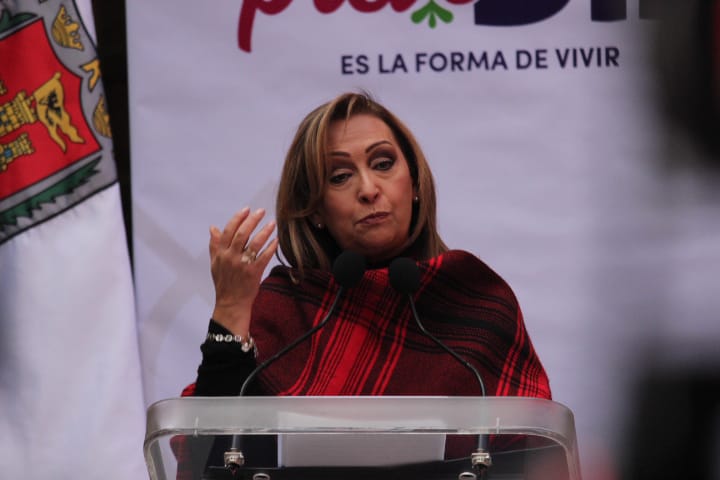 Acercan servicios del SEDIF a trabajadores de Gobierno