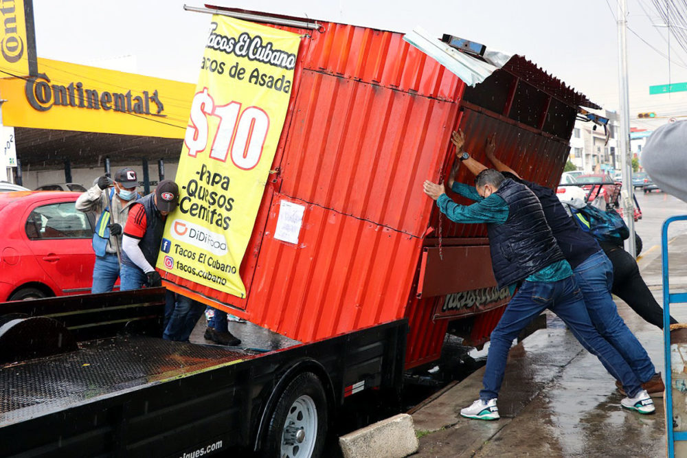 Refuerza Ayuntamiento de Puebla operativos contra el comercio informal