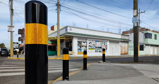 Por: Cortesía Ayuntamiento verificará estado de bolardos para reubicarlos o rehabilitarlos