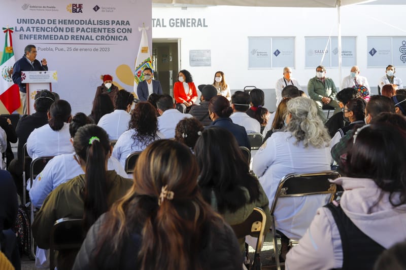 Inaugura Céspedes Peregrina unidad de hemodiálisis: “Atender a los más desprotegidos es fundamental"