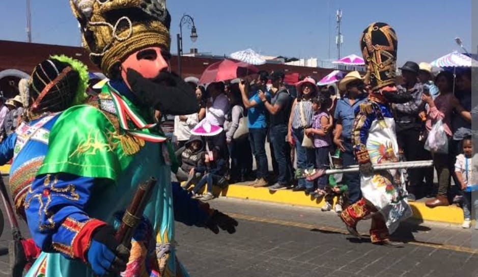 Presentes los 13 batallones en Carnaval de San Pedro Cholula