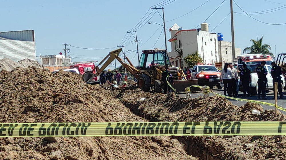 Por: Cortesía Eduardo Rivera asegura que se investigará a empresa responsable del derrumbe en La Resurrección