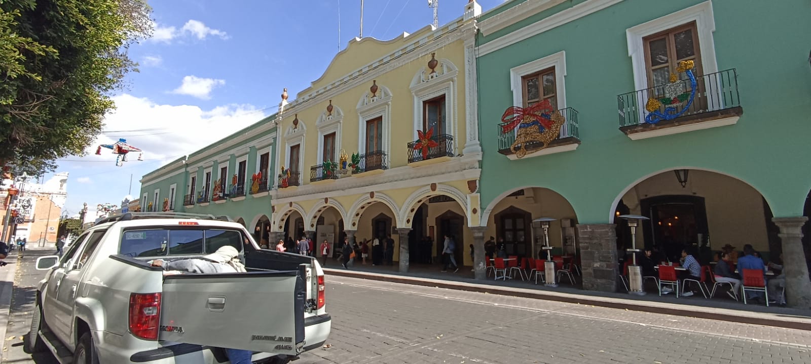 Por: Cortesía Piden a Jorge Corichi regular actuar de inspectores de comercio
