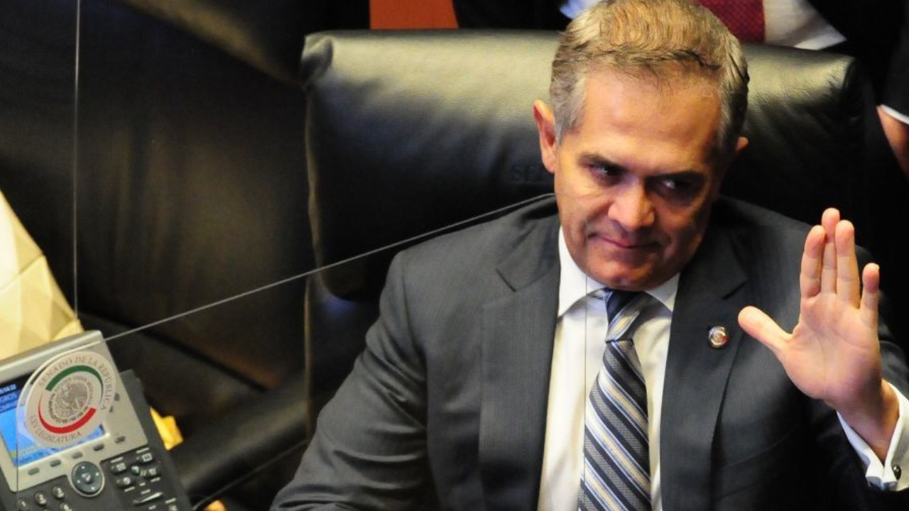 Por: Cortesía Fiscalía de CDMX revela que son 6 los detenidos por su presunta participación en red de espionaje ligada con Mancera