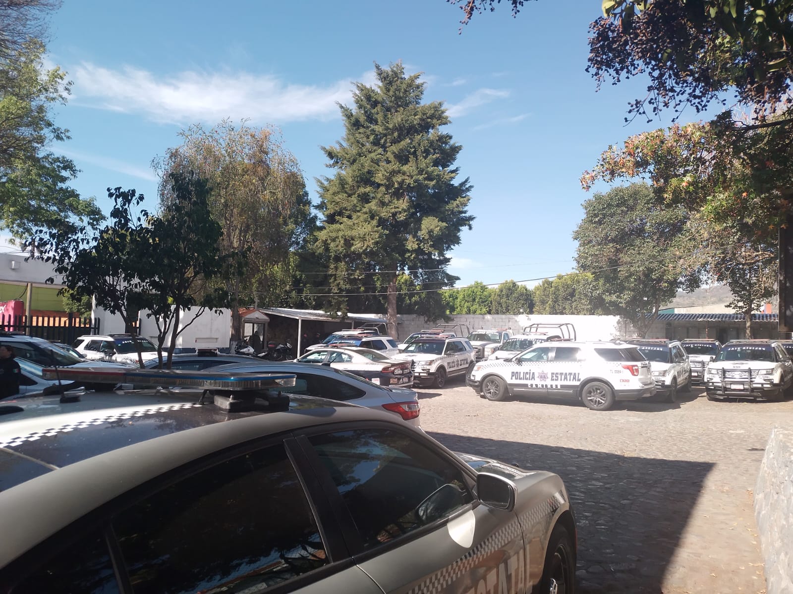 Obligan a policías viales de Tlaxcala a comprar refacciones de patrullas 