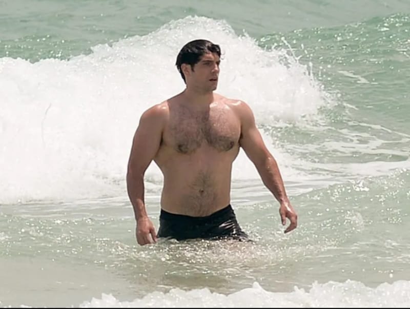 ¿Henry Cavill viene a Cancún para una convención? Esto se sabe