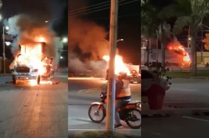 Reportan narcobloqueos y despojo de vehículos tras operativo en Sinaloa; suspenden clases