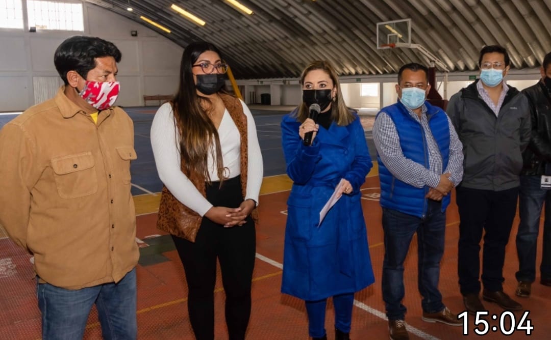 comunicado oficial Entrega Paola Angon rehabilitación de domo en canchas de usos múltiples, sanitarios y luminarias en la Unidad Deportiva Tlachtli