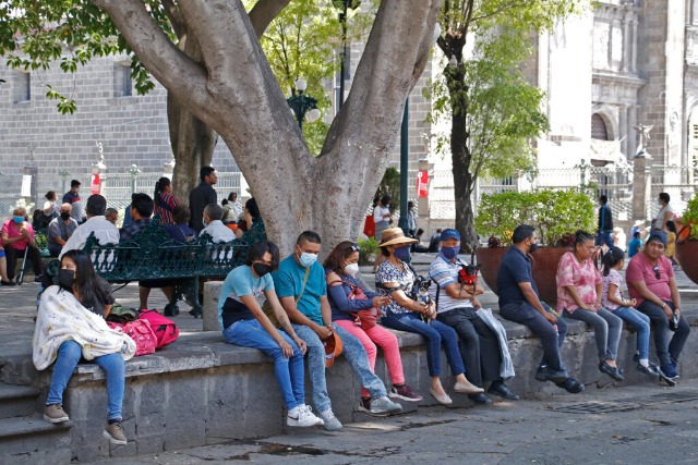 Sexta ola Covid continuará en Puebla hasta finales de mes