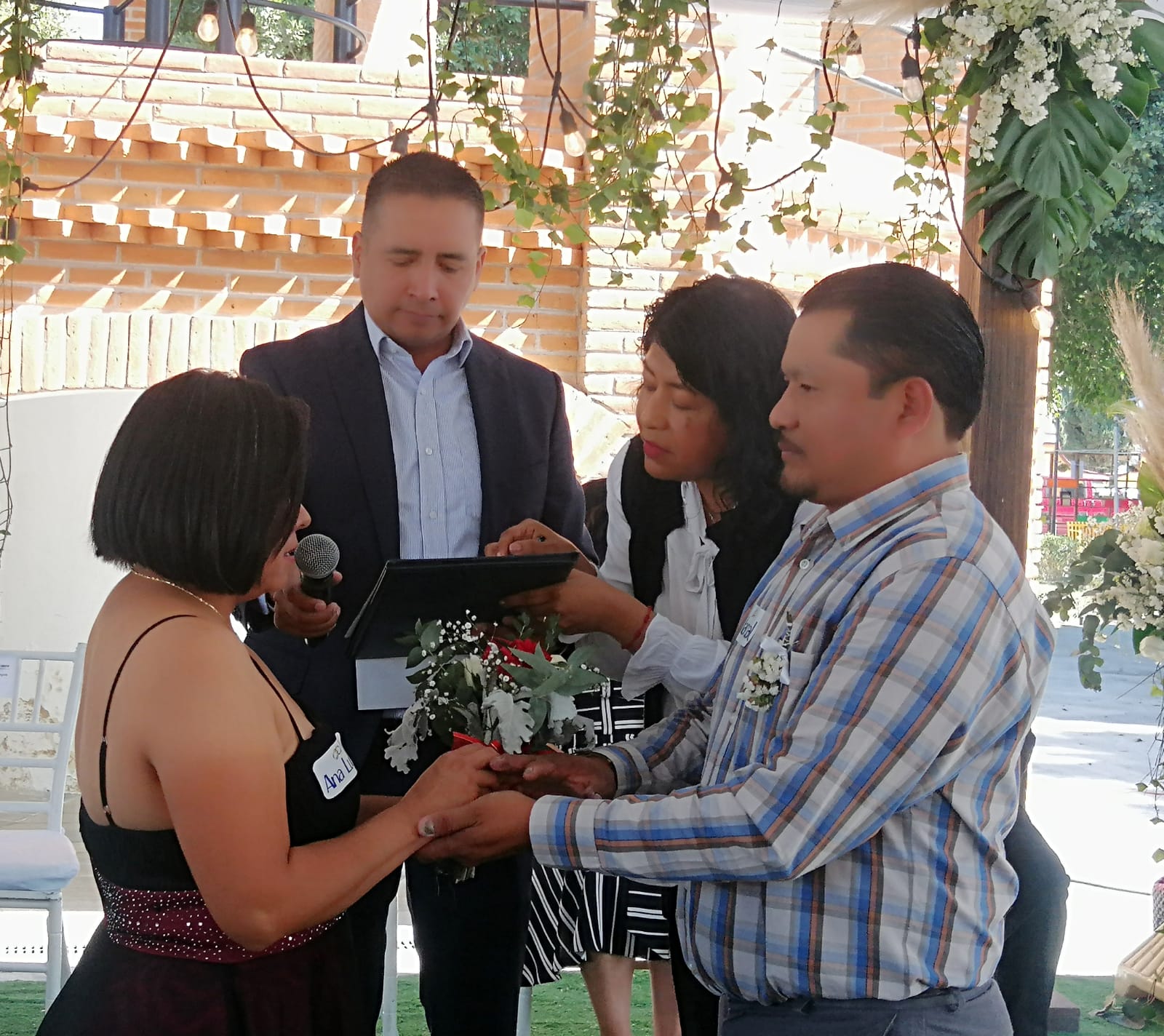 Por: Cortesía Lula Pineda Boda comunitaria en San Andrés Cholula hace feliz a 14 parejas
