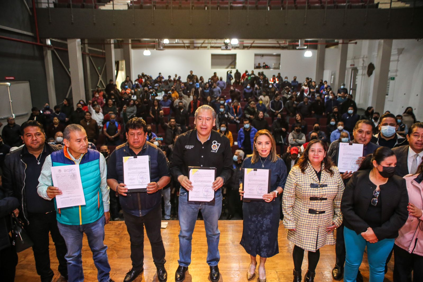 Paola Angon informa aumento del 14.7% global para trabajadores de base