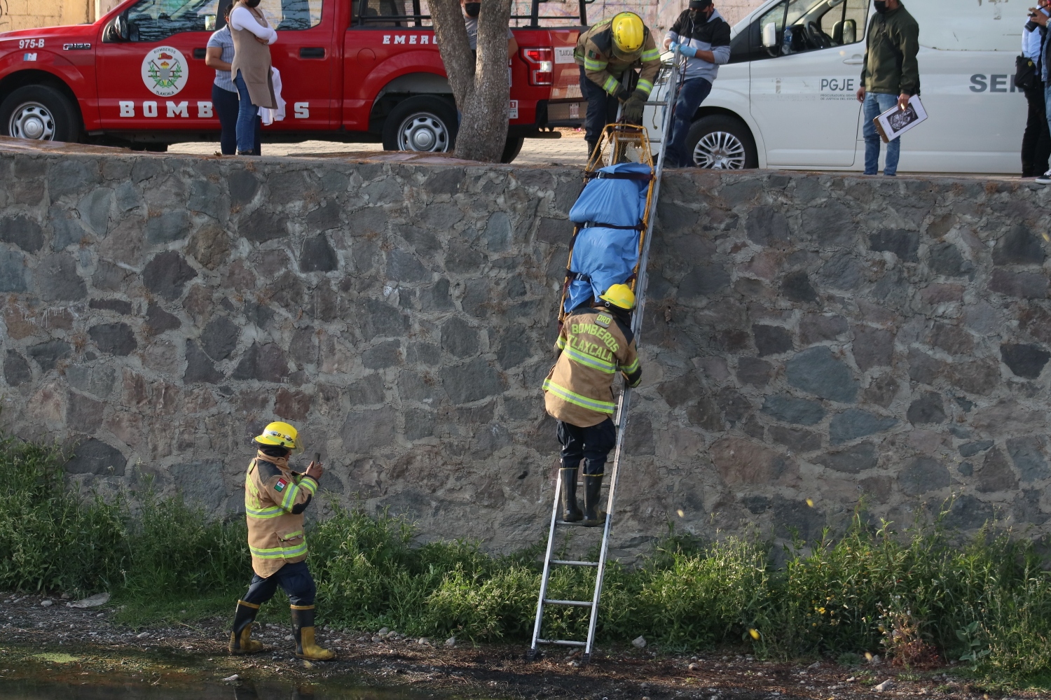 Cae hombre al Río Zahuapan y muere en cuestión de minutos 