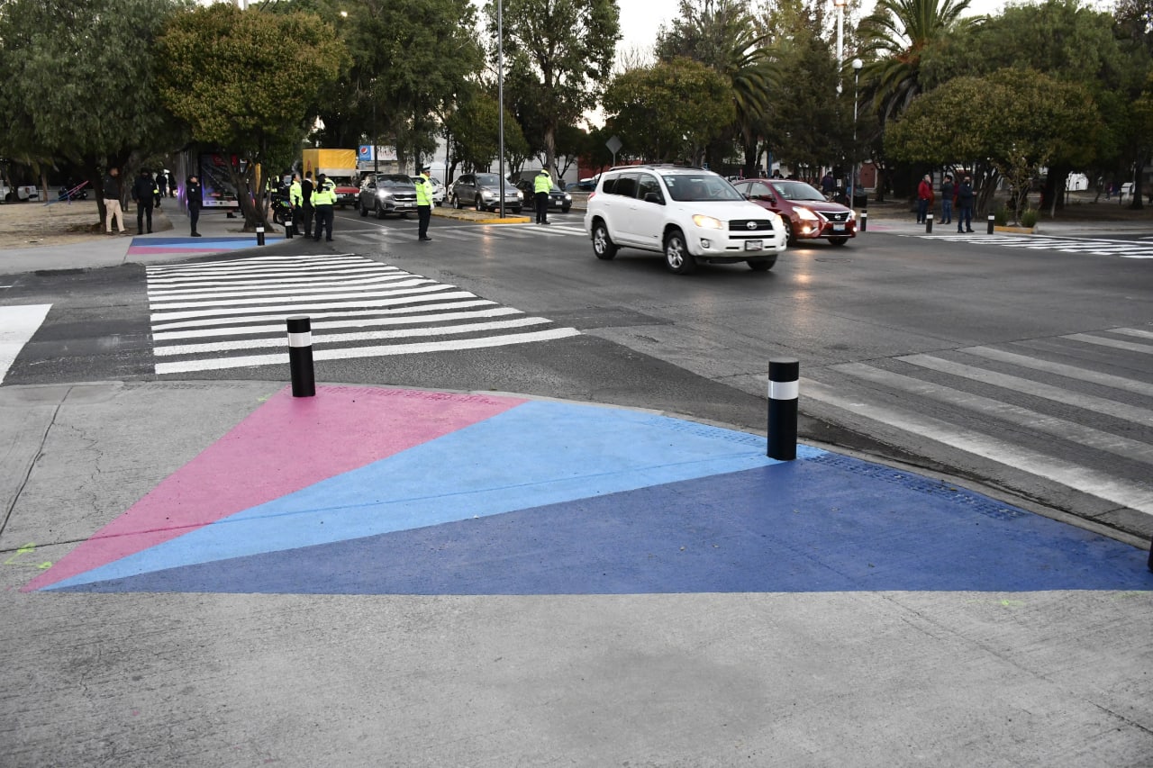 Ayuntamiento da mantenimiento a tres avenidas de Puebla