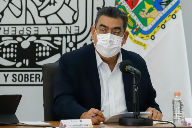 Por: Cortesía Gobernador pide a Ayuntamiento de Puebla aplicar clausuras a lugares clandestinos con venta de alcohol