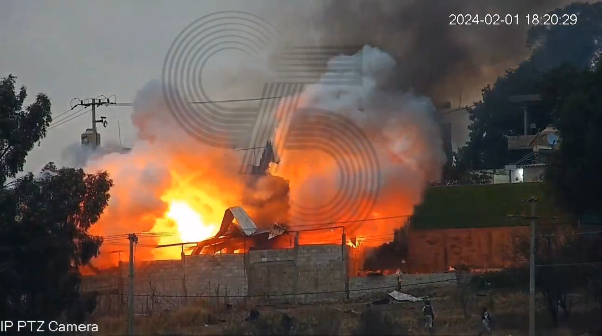 Preliminar: deja explosión de polvorín 4 lesionados en Nativitas