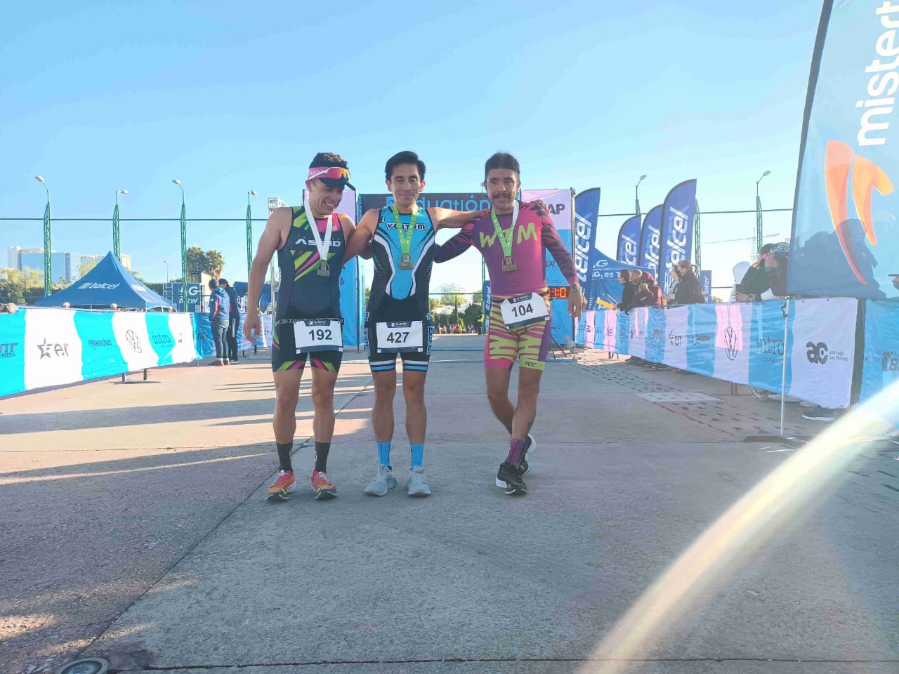 Por: Cortesía Más de 800 participantes tuvo el Duatlón Puebla-BUAP