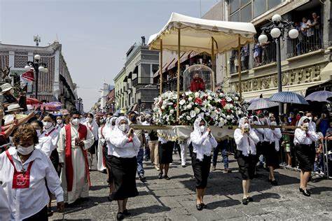 Por: Cortesía Esperan en Puebla 120 mil visitantes durante procesión de Viernes Santo