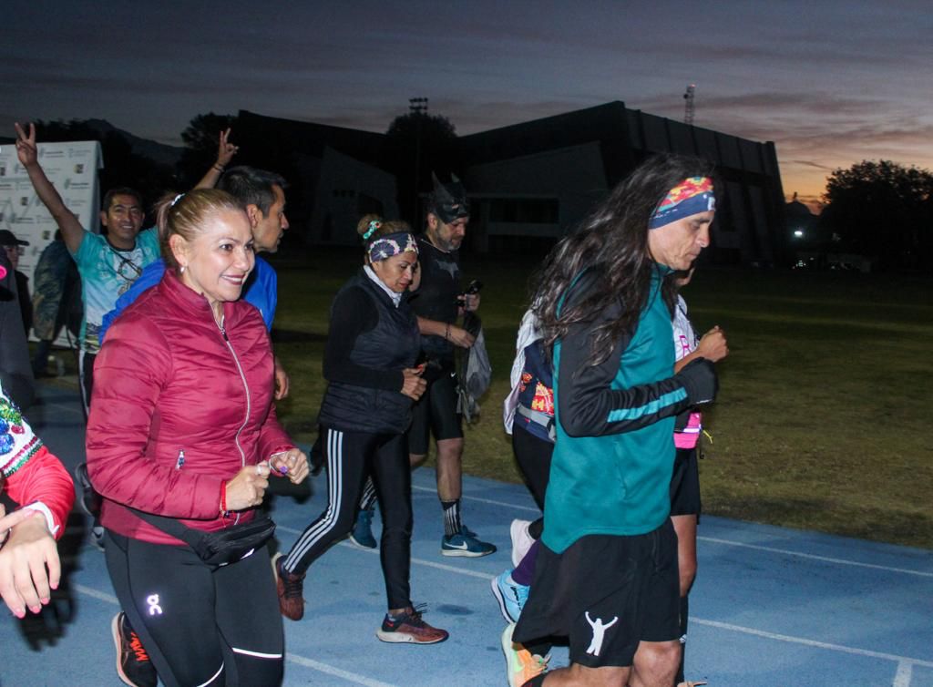 Por: Cortesía Estuvo en Puebla el maratonista con causa Pies Ligeros