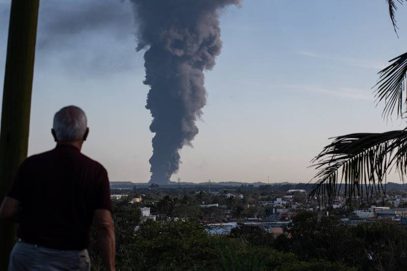 Por: Cortesía Cinco trabajadores de Pemex están desaparecidos tras el incendio en Veracruz