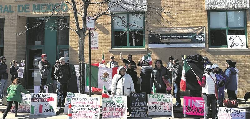 Por: Cortesía Arrecian las críticas en el mundo por reforma a INE