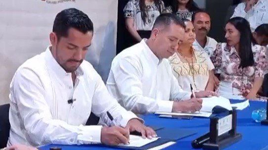 Firman hermanamiento municipios de Candelaria, Campeche y San Andrés Cholula, Puebla 