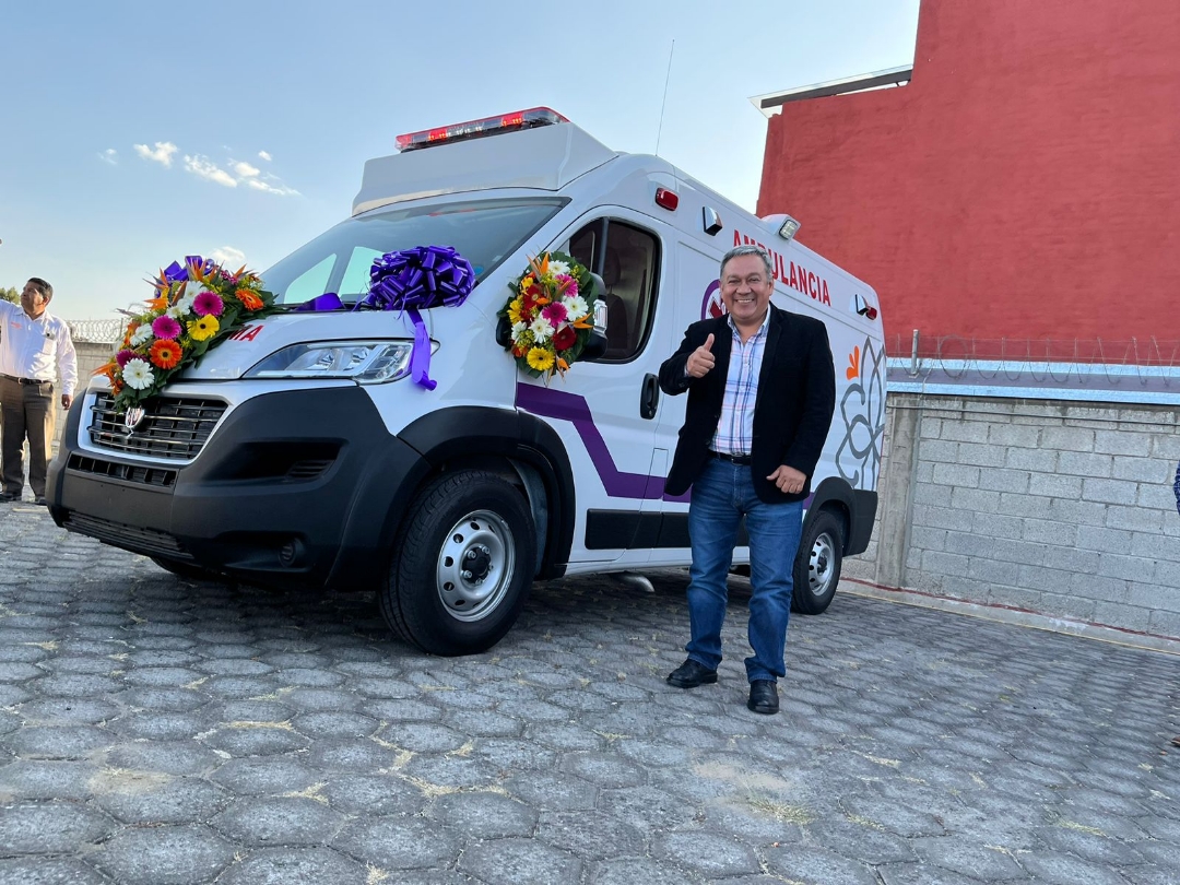 Promete Cutberto Chávez más gestión para magisterio