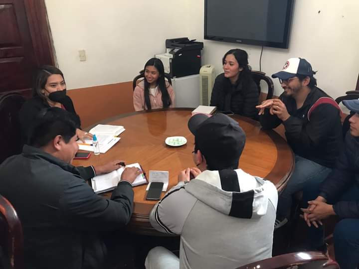 Por: Cortesía Alcalde de Tlaxcala vuelve a esconderse de estudiantes