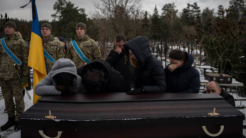 Por: Cortesía Rusia intensifica ataques contra civiles en Ucrania; daña un hospital y edificios de departamentos