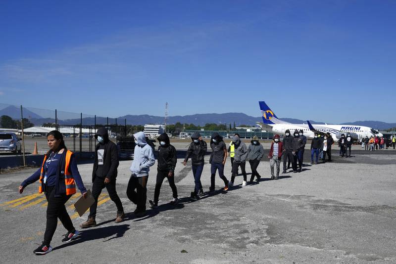 Frustra México el ‘Sueño Americano’: Deporta a 92 niños a Guatemala