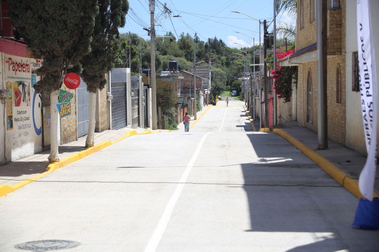 Comunicado oficial Paola Angon entrega pavimentación de avenida 5 de Mayo, petición solicitada por casi 10 años