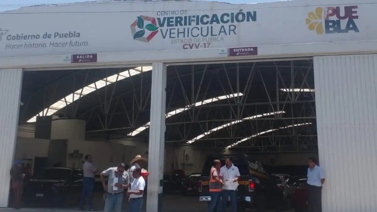 Arrancan operaciones cuatro nuevos verificentros en Puebla