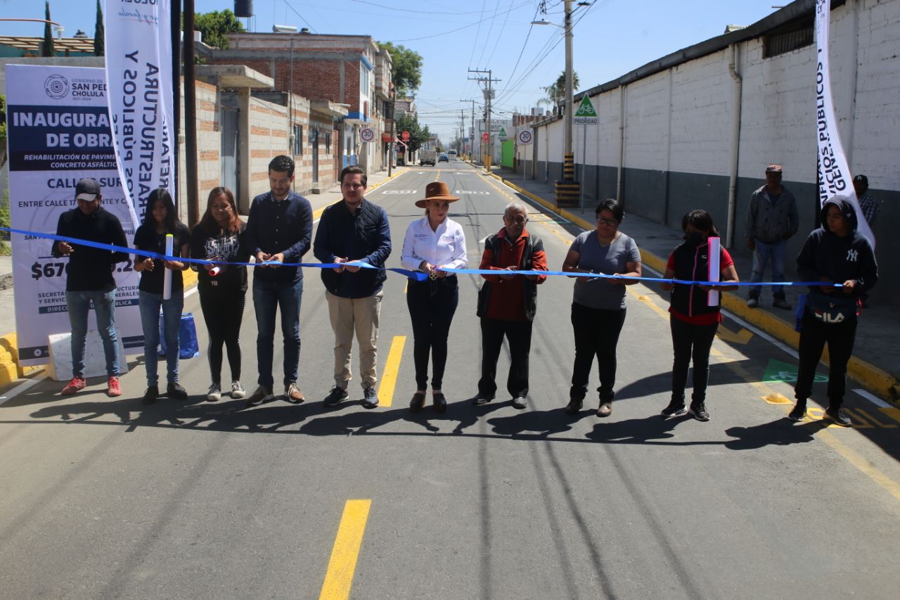 Comunicado oficial Paola Angon entrega rehabilitación de la calle 3 sur a familias de Xixitla