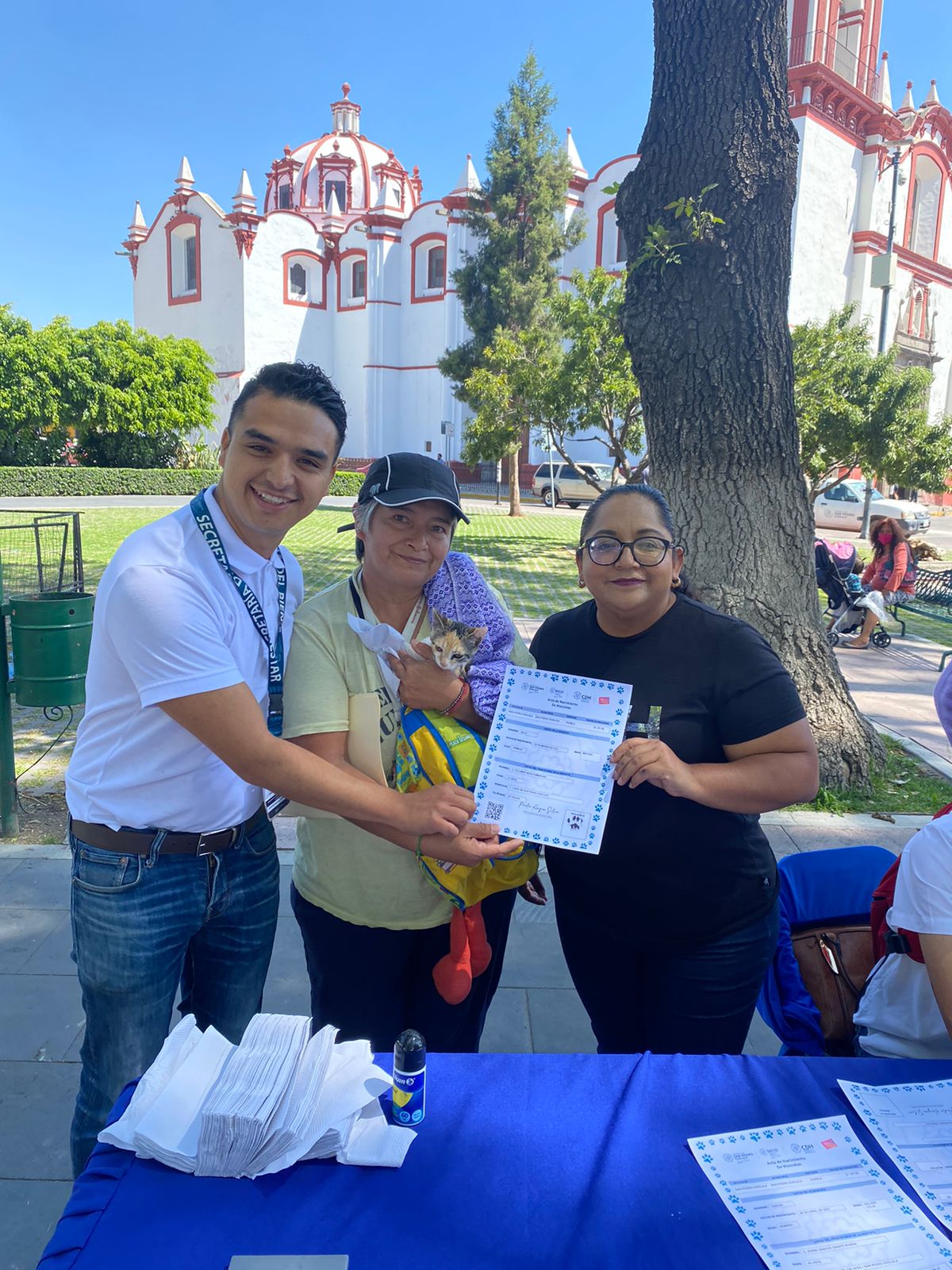 San Pedro Cholula realiza primera jornada de registro y entrega de acta de nacimiento de perros y gatos 