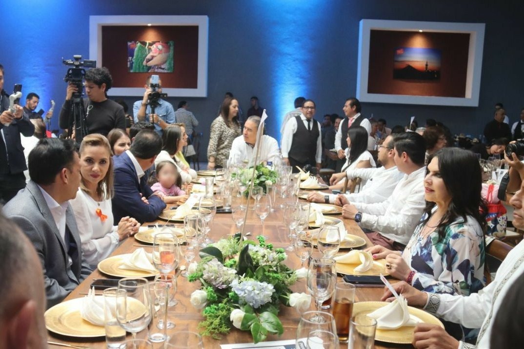 Paola Angon y CANIRAC Puebla dan inicio a la temporada de Chiles en Nogada