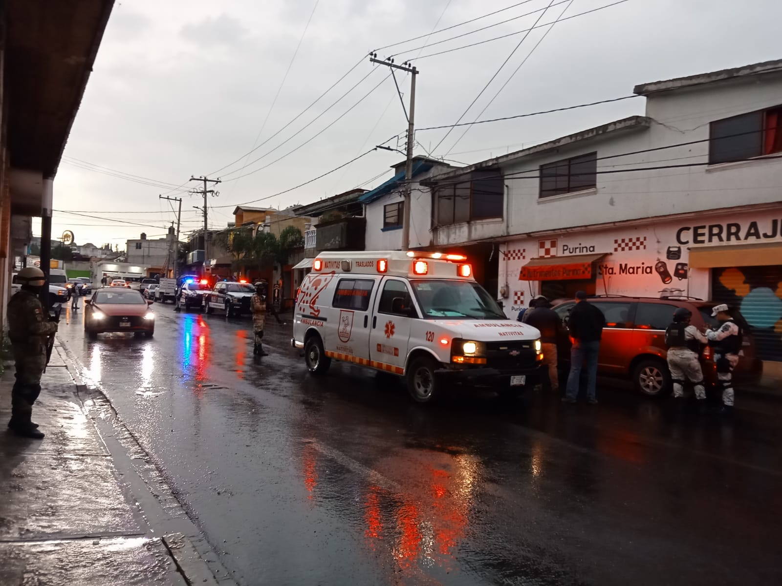 Por: Cortesía Balean a hombre que iba a comprar un automóvil en Nativitas