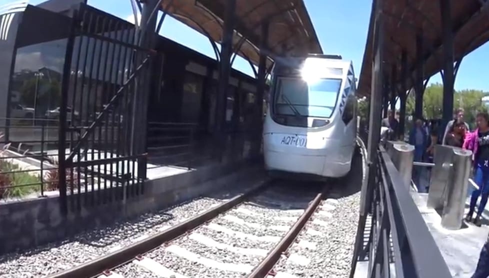 En regulares condiciones tramo ferroviario en Cuautlancingo del Tren Turístico: Sarmiento Torres 