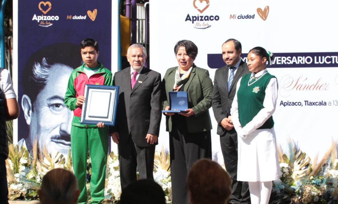 Conmemoran 42 aniversario luctuoso de Emilio Sánchez Piedras