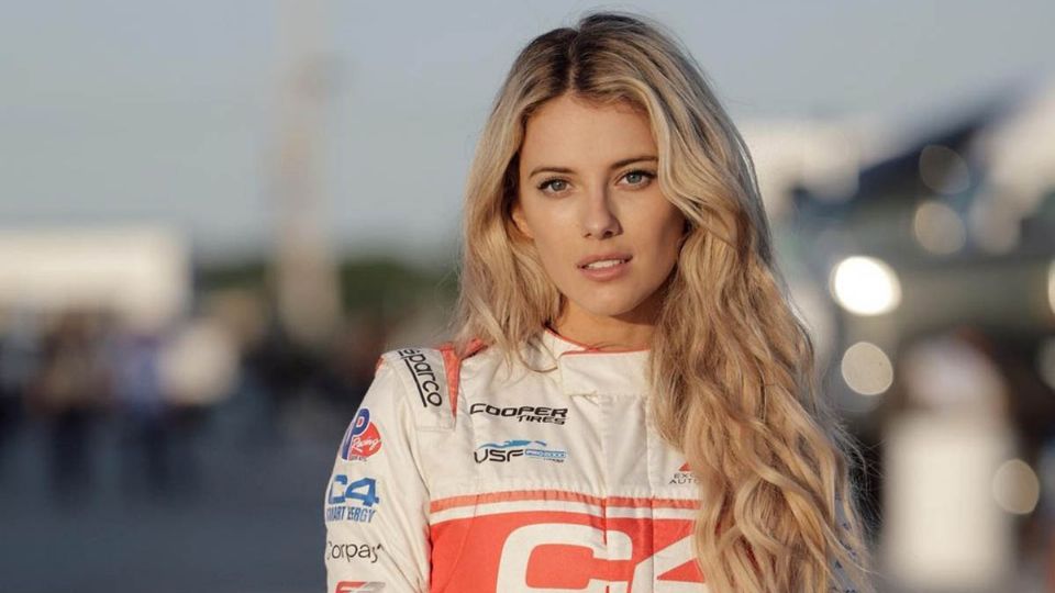 Por: Cortesía Conoce a Lindsay Brewer, la mujer que domina las pistas de carreras y conquista en redes con su carisma