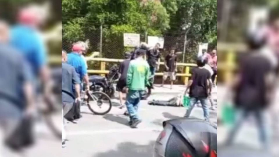 Por: Cortesía Delincuente le quita la vida a mujer que tomó como rehén, es linchado y sobrevive para contarlo (Vídeo)