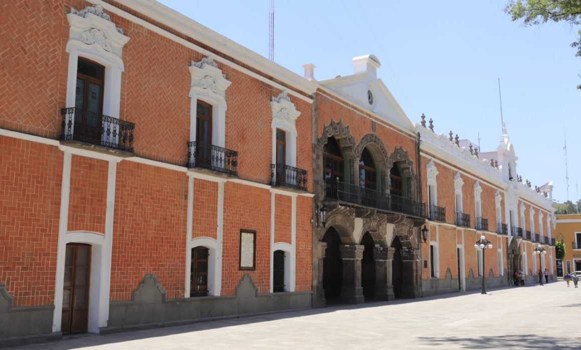 Por: Cortesía Anuncian incremento salaria de 5.2% a trabajadores de base del Ejecutivo