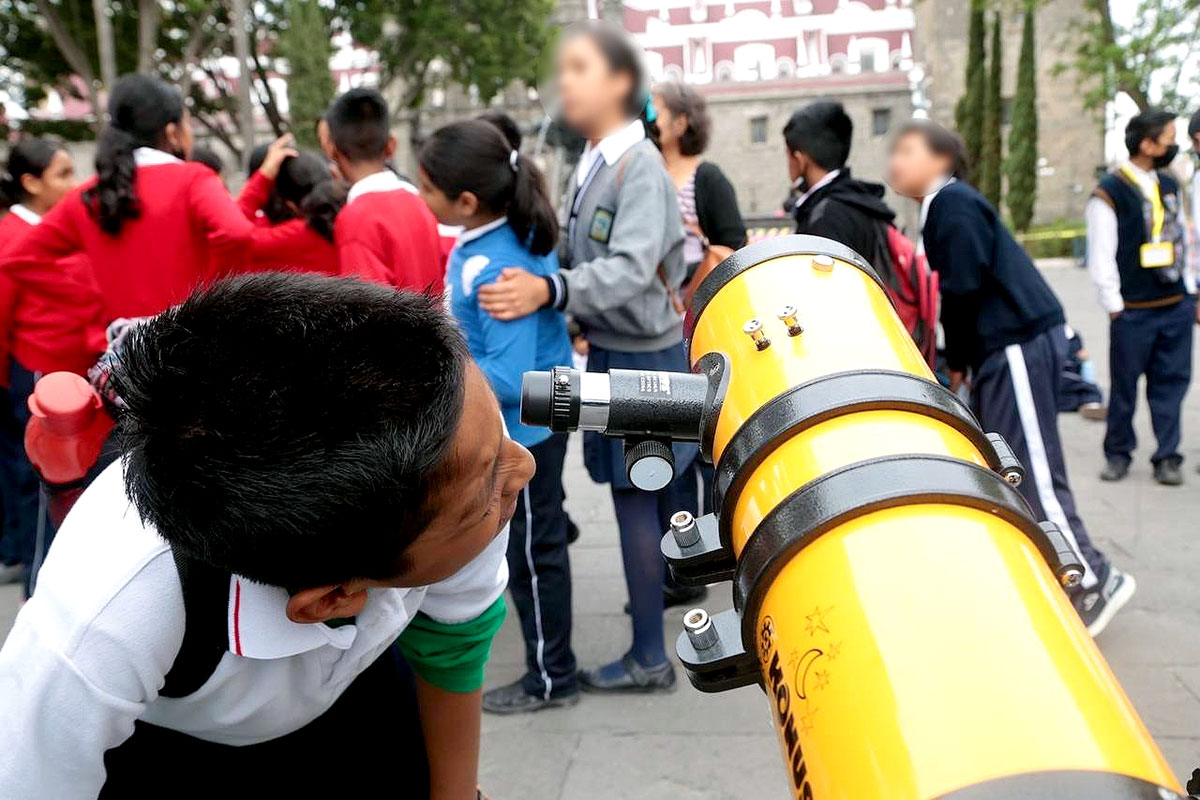 Por: Cortesía Ayuntamiento de Puebla promueve la participación de la juventud en ciencias y tecnologías con el evento "Ingeniería Abierta Para la Ciudadanía"