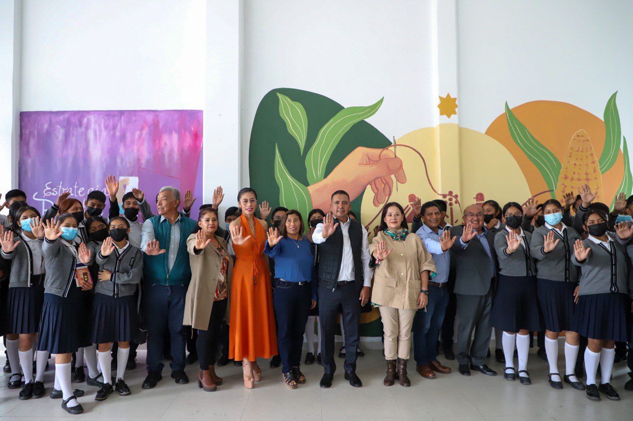 Comunicado oficial Inaugura Mundo Tlatehui quinto mural "Pinceladas por la Igualdad" en San Antonio Cacalotepec