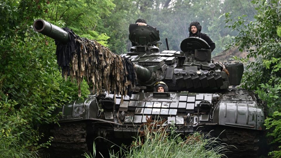 Por: Cortesía Presunto viajero del tiempo revela la fecha en que iniciará la Tercera Guerra Mundial (Vídeo)