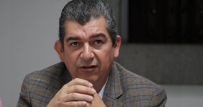 Por: Cortesía Pablo Montiel critica la pinta de bardas para promocionarse políticamente