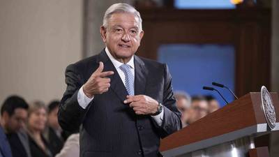 Por: Cortesía AMLO admite que Gobierno investiga personas pero descarta espionaje