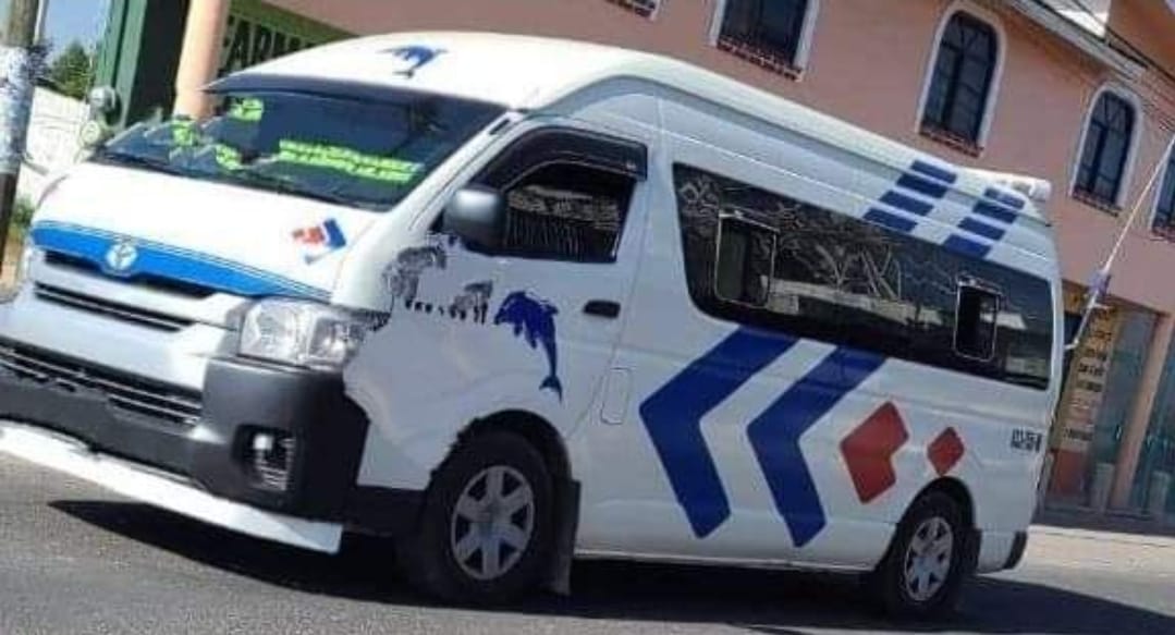 Exhiben a línea de transporte público por presunto acoso a mujeres