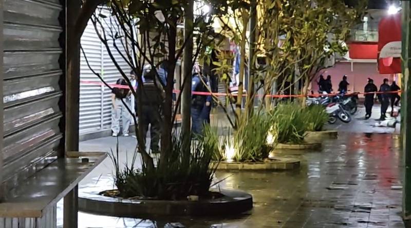 Por: Cortesía Balacera a plena luz del día sacude el centro de Cuautla; hay dos muertos y un lesionado