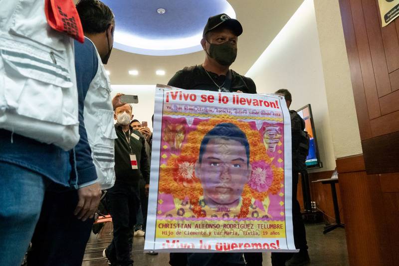 Por: Cortesía Caso Ayotzinapa: Detienen a 9 policías por desaparición de jóvenes